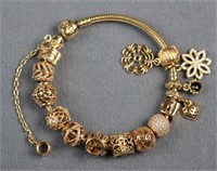 PANDORA 14K (.585) Yellow Gold Bracelet w/ Charms
