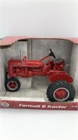 Ertl 1/16 McCormick Farmall B Tractor