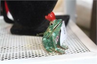 ENAMEL FROG TRINKET BOX