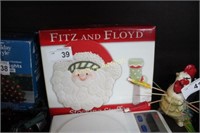 FITZ & FLOYD SANTA DISH AND SPREADER