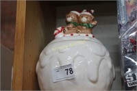 CERAMIC CHRISTMAS COOKIE JAR