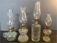 4 miniature oil lamps