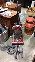 Hoover Fold Away Vacuum 12 Amp w/ Attachments