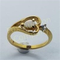 18 KHGE Opal Ring Size 9
