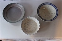 Ceramic Bowls and Pie Plate
