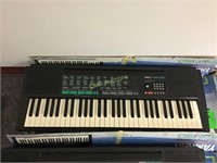 Yamaha PSR-150 Keyboard