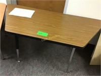Trapezoidal Table 22.5" Tall