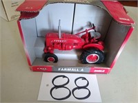 Ertl Case IH Farmall A 1/16 scale