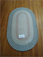 30x50 braided oval rug bad stitching