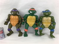 3  figurines ninja turtle Mirage Studios 1989