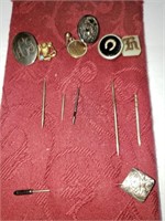 VINTAGE STICK PINS - 7 (INCLUDES HORSESHOE)