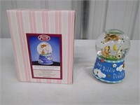 Hey Diddle Diddle Snowglobe-new in box