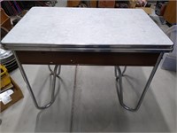 Vintage 1950s Table with Fold outs