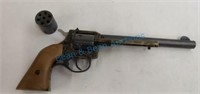 Harrington & Richardson SA 22LR revolver