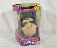 Green Furby In The Box 70-800