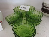 Green Glass Bowl Set
