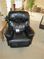 LAZBOY Recliner (repaired)