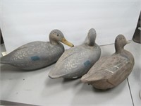 3 duck decoys