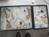 2  Ryker box display with jewelry