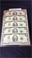 Currency, five 1995 two dollar reserve notes,