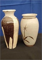 2 Ceramic Vases