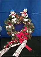 Box Snowman Wreath with lights-works
