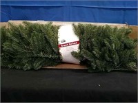 New in Box 6' Lighted Garland