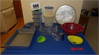 Bakeware and Plastic Food Storage items