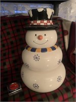 3-tier snowman cookie jar.