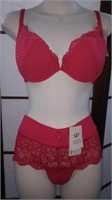 Simone Perele bra & panty set. 34c, size 1 thong