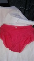 CHANGE Basic pink panties.  Size S