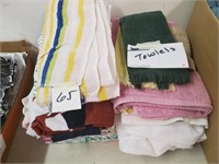 variety lot of towels and wash cloths