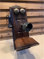 ANTIQUE OAK TELEPHONE STROMBERG CARLSON MFG CO