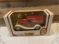 ERTL '32 FORD PANEL DELIVERY TRUCK DIE CAST BANK