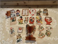 LOT OF VINTAGE AND OLD VALENTINE CARDS
