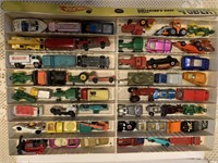 HOT WHEELS CASE WITH MISC CARS