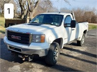 2011 GMC Sierra K3500HD 4x4 Pickup & Snow Plow