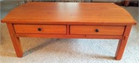 Broyhill Coffee Table w/Drawers