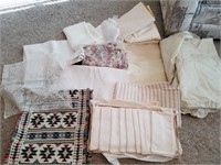 Table Linens & Runners