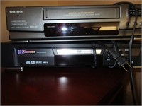 VHS & DVD Player