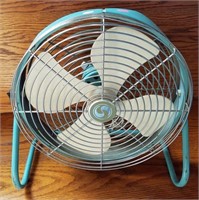 Vintage Aqua Fan