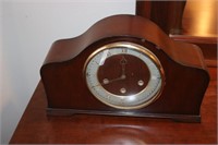 ANTIQUE MANTLE CLOCK-NEED REPAIR