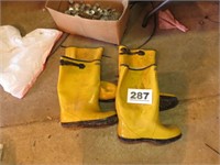 2 PR. CANARY BOOTS