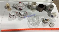 Tea set, mugs, and more decorations