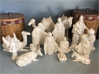 Vintage 15pc Opalescent Ceramic Nativity Set