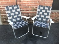 (2) Matching Vintage Folding Lawn Chairs
