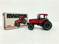 Case IH Magnum 7130 MFD Tractor