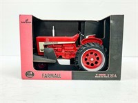 Farmall 806 Tractor 1/8 scale