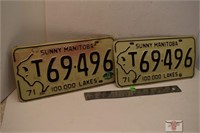 Set Of 1971 Manitoba Lic Plates
