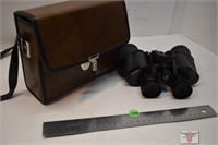 Bushnell 8 x 40 Binoculars with Case